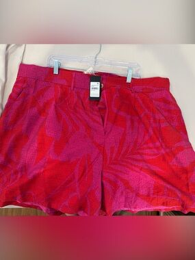 City Chic Red & Pink Tropical Knit Shorts